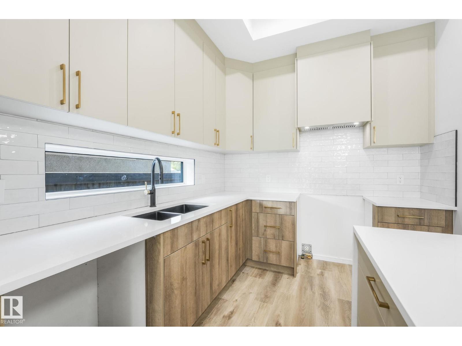 7942 89 Av Nw, Edmonton, Alberta  T6C 1N5 - Photo 32 - E4456883