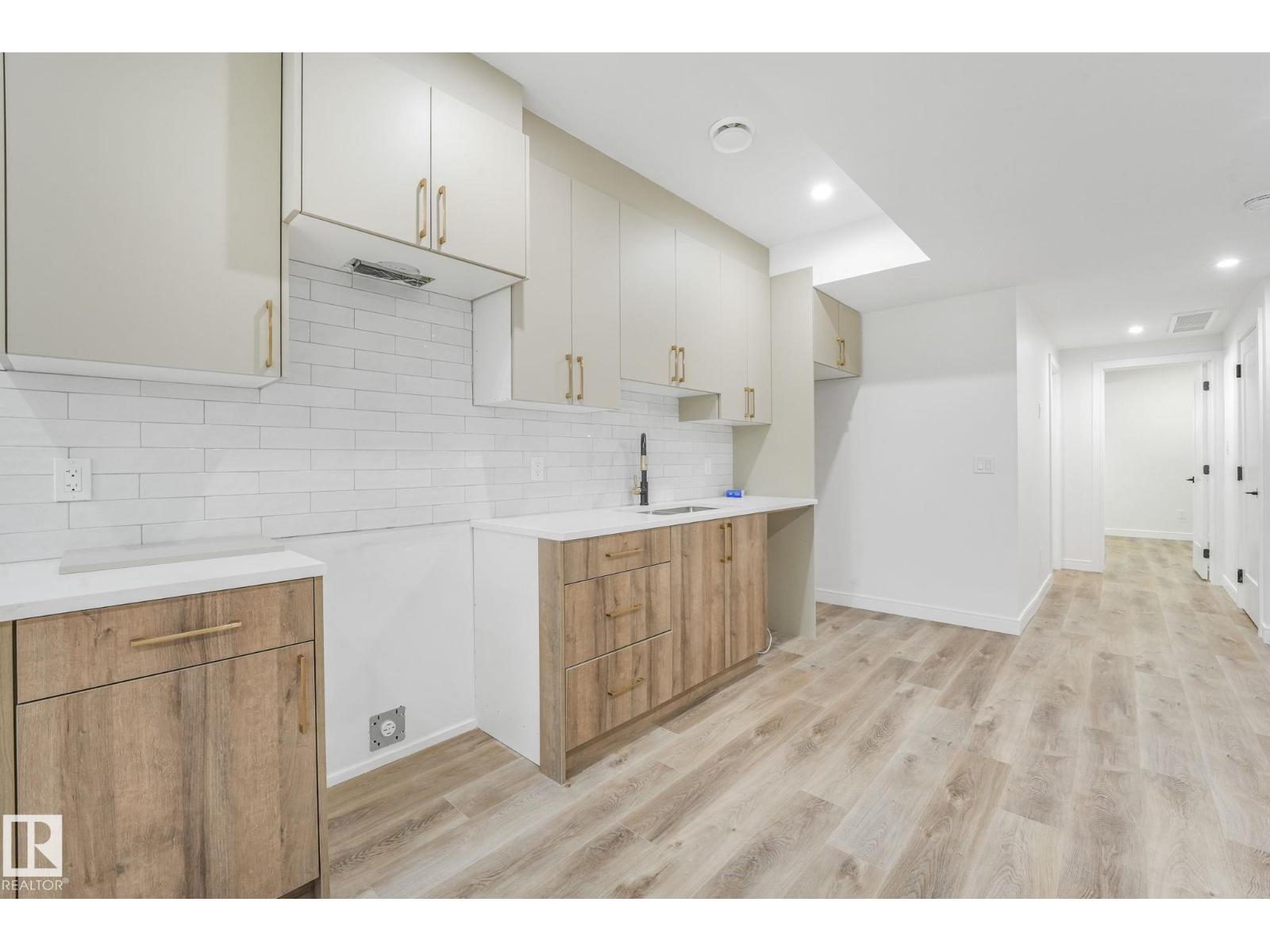 7942 89 Av Nw, Edmonton, Alberta  T6C 1N5 - Photo 60 - E4456883