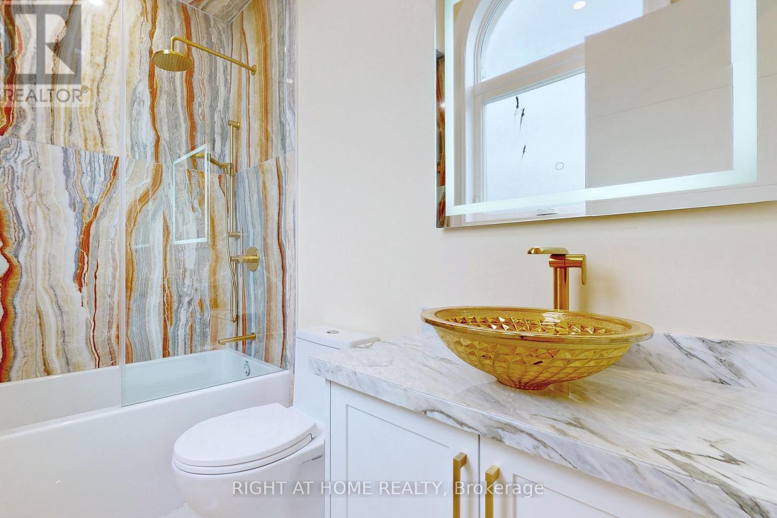 10 Jocelyn Crescent, Toronto, Ontario  M3B 1A2 - Photo 28 - C12420478