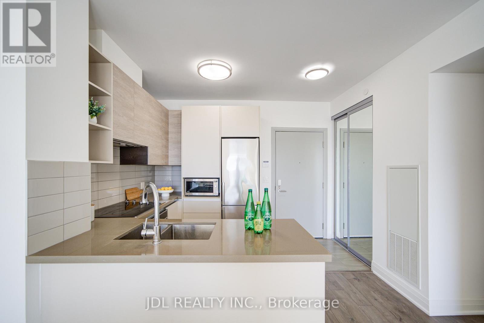 803 - 398 Highway 7 E, Richmond Hill, Ontario  L4B 0G6 - Photo 13 - N12420467