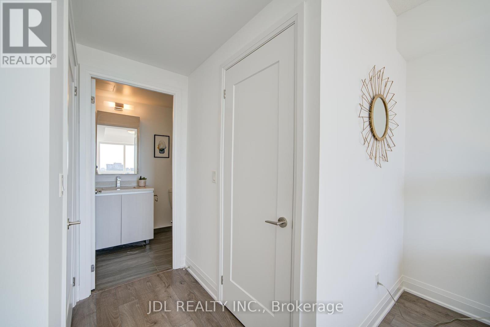 803 - 398 Highway 7 E, Richmond Hill, Ontario  L4B 0G6 - Photo 32 - N12420467