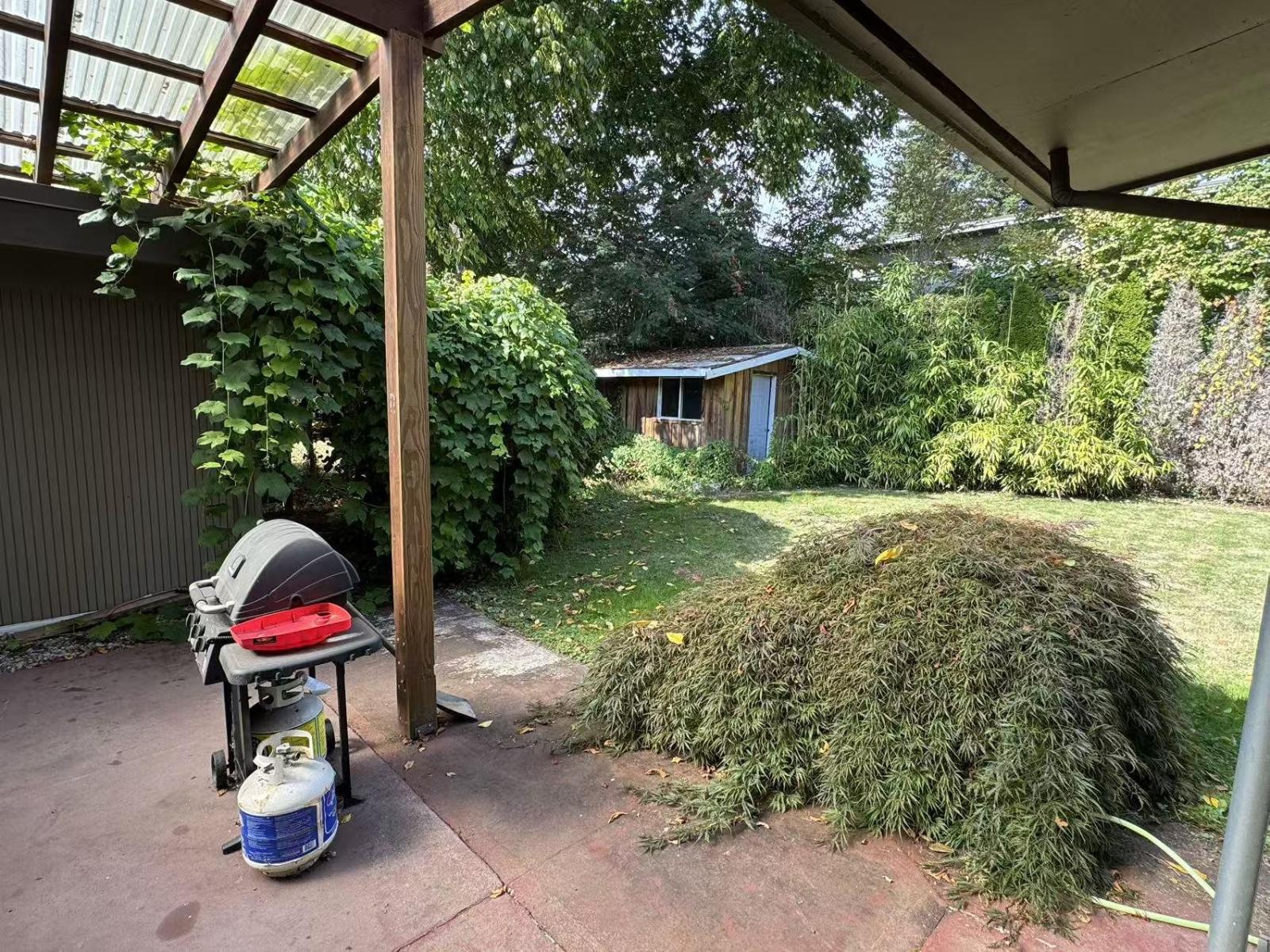 14181 Malabar Avenue, White Rock, British Columbia  V4B 2Y4 - Photo 16 - R3048216