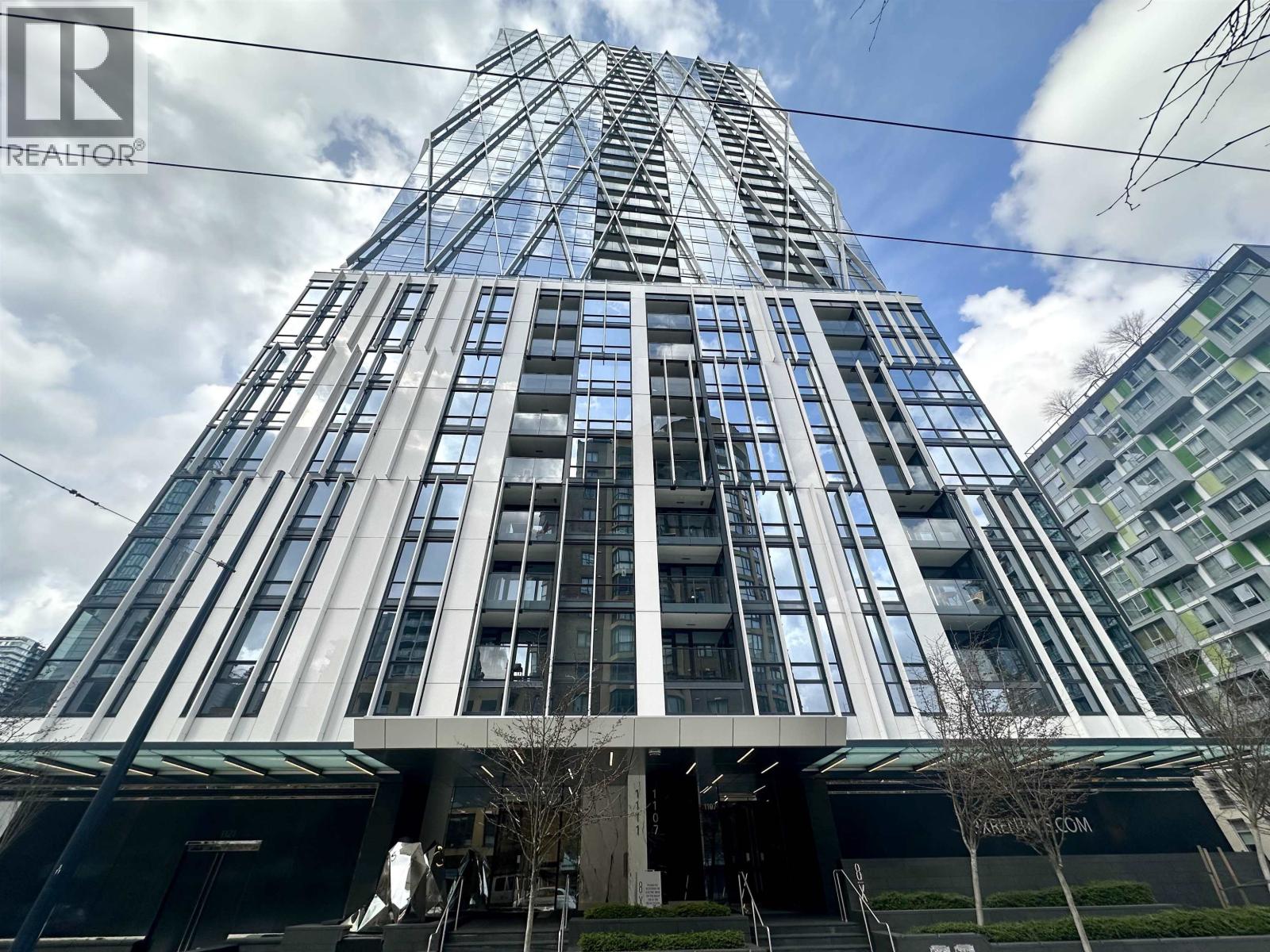 1706 1111 Richards Street, Vancouver, British Columbia  V6B 0S3 - Photo 2 - R3023255