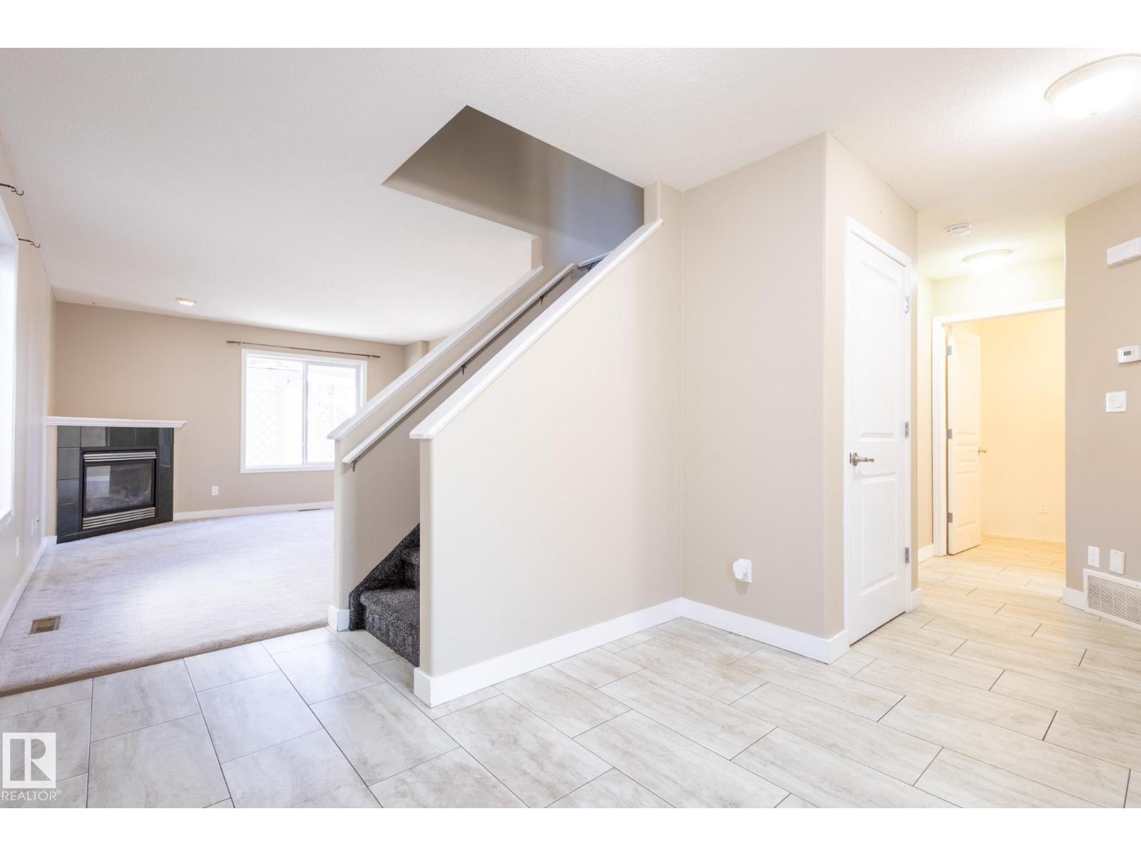 638 Leger Wy Nw, Edmonton, Alberta  T6R 0C1 - Photo 8 - E4459013