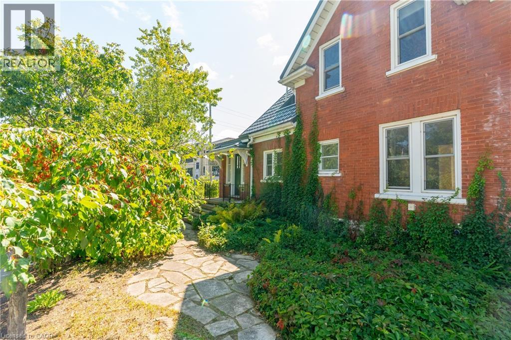 78 Allen Street E, Waterloo, Ontario  N2J 1J2 - Photo 5 - 40767218