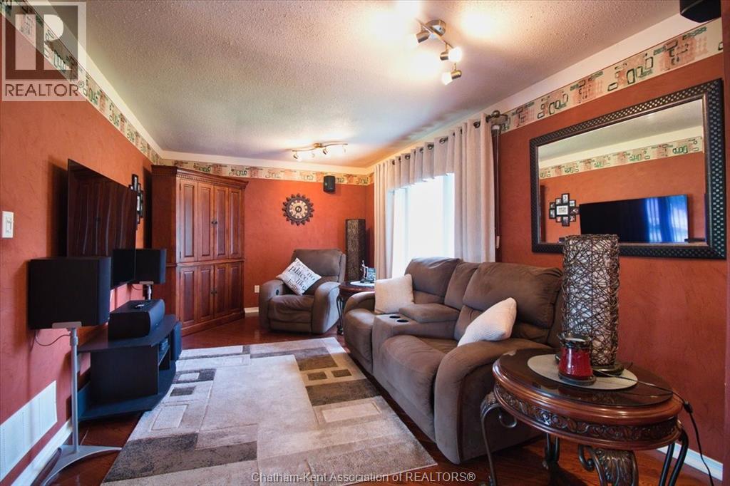 317 Oak Street East, Bothwell, Ontario  N0P 1C0 - Photo 10 - 25023766