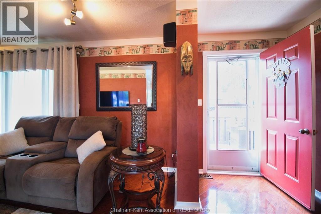 317 Oak Street East, Bothwell, Ontario  N0P 1C0 - Photo 11 - 25023766