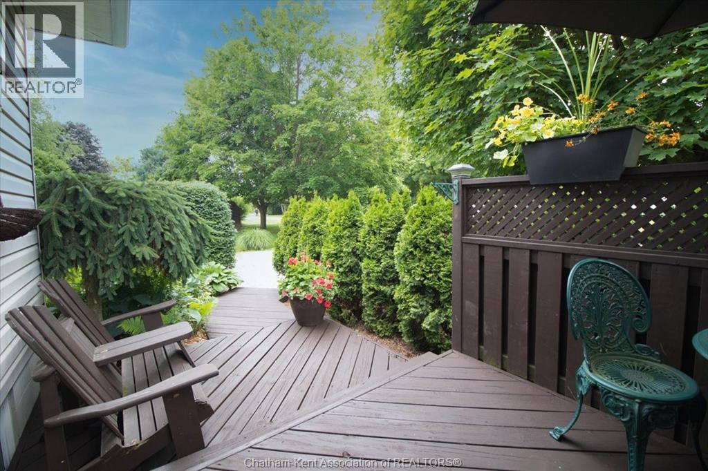 317 Oak Street East, Bothwell, Ontario  N0P 1C0 - Photo 12 - 25023766