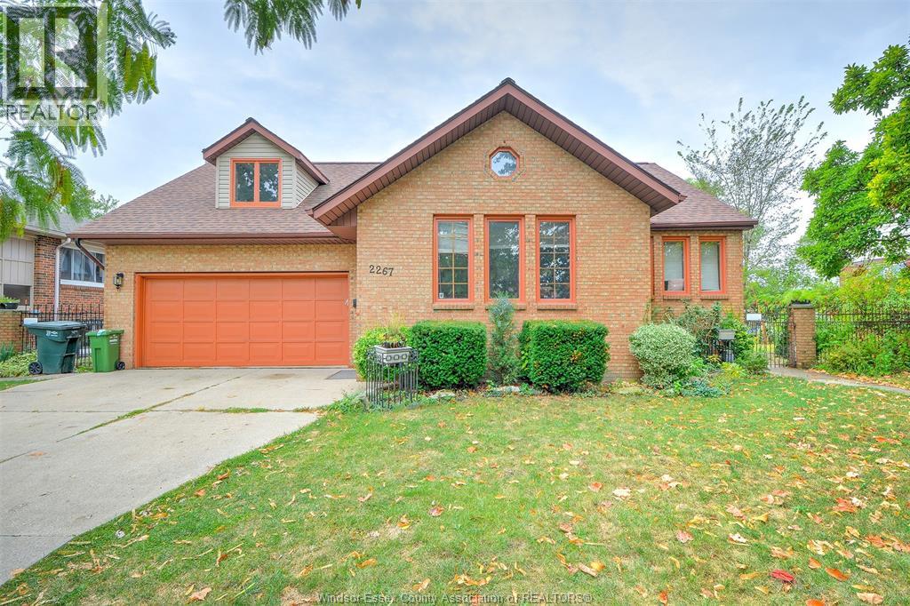 MLS# 25024148: 2267 Louis, Windsor, Canada