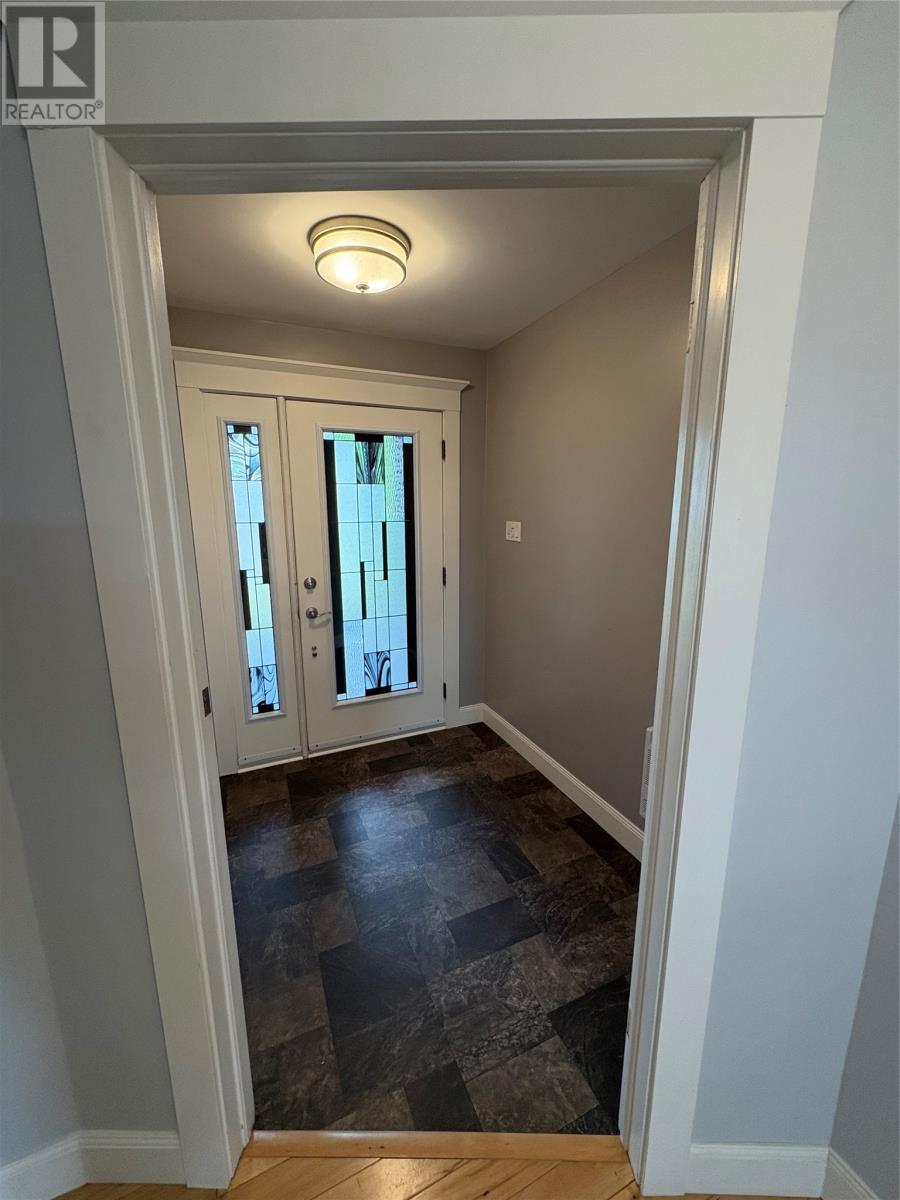 8 Ridgewood Drive, Lewisporte, Newfoundland & Labrador  A0G 3A0 - Photo 2 - 1287203