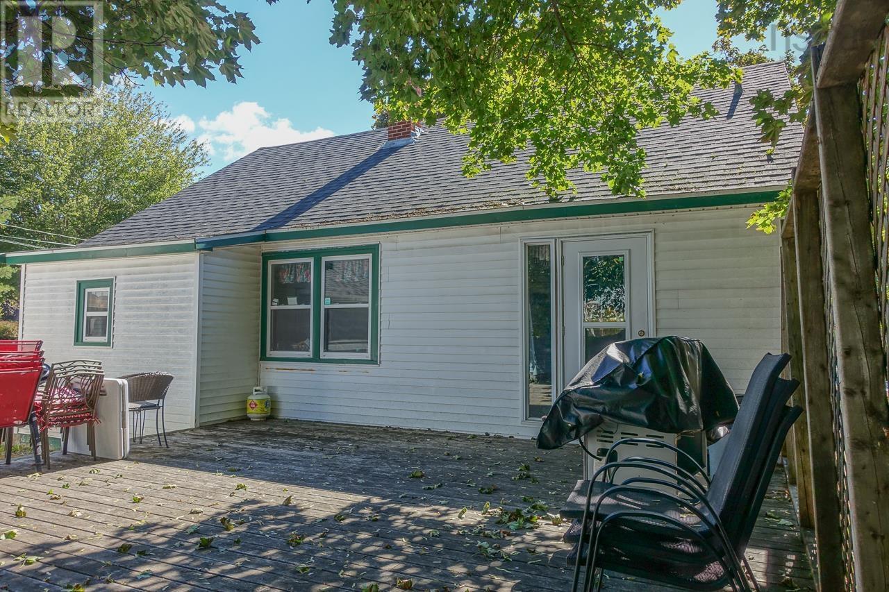 9435 Commercial Street, New Minas, Nova Scotia  B4N 3G3 - Photo 4 - 202523698