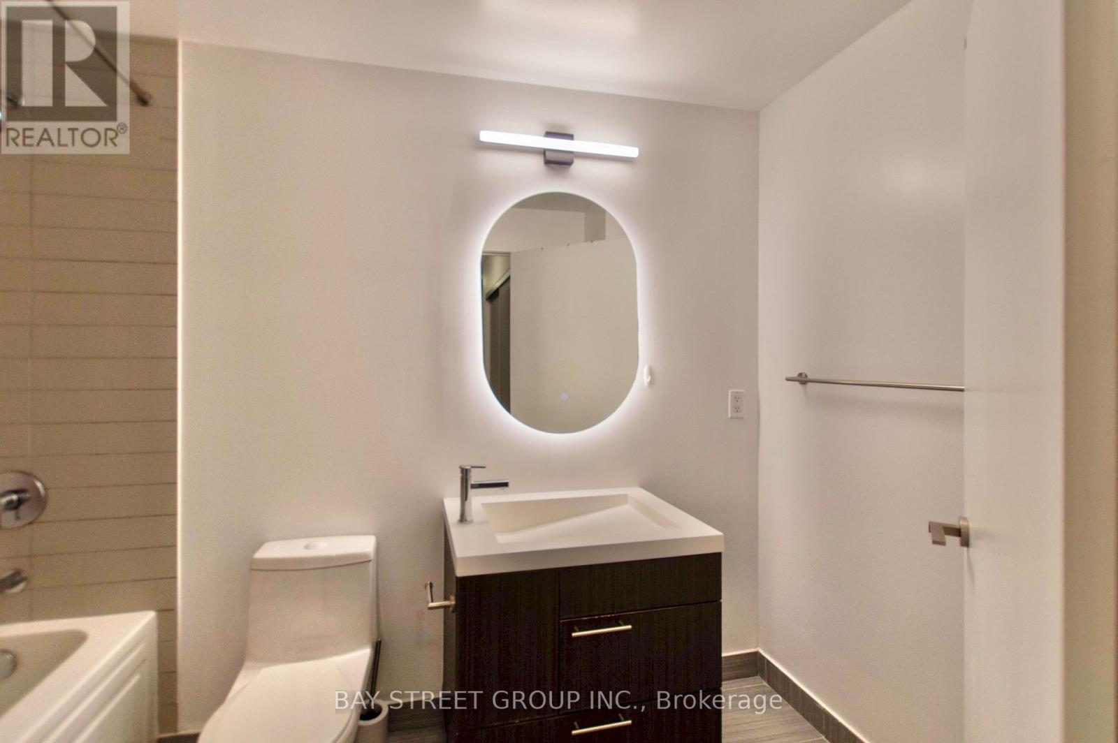 203 - 199 Richmond Street W, Toronto, Ontario  M5V 0H4 - Photo 24 - C12417492
