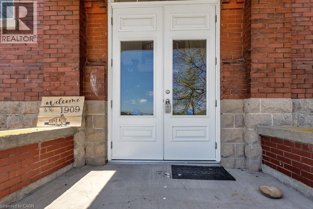 5183 Trussler Road, Ayr, Ontario  N0B 1E0 - Photo 2 - 40772057