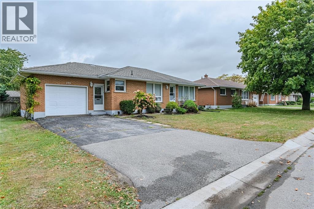195 Connaught Avenue, Delhi, Ontario  N4B 1L2 - Photo 2 - 40771763