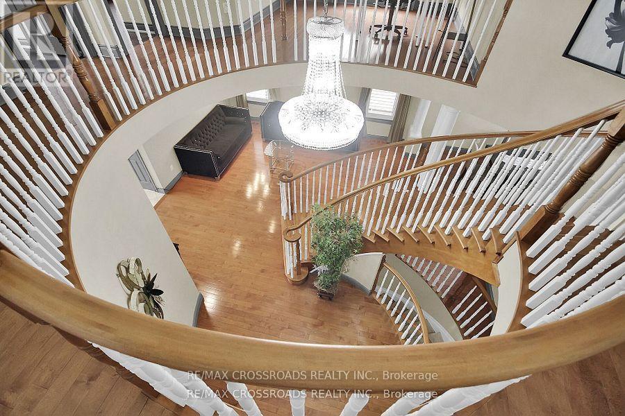 10 Tierney Drive, Ottawa, Ontario  K2J 4W2 - Photo 43 - X12298098
