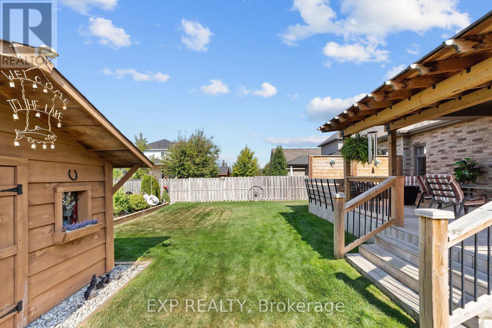46 Collins Way, Strathroy-Caradoc, Ontario  N7G 0E5 - Photo 11 - X12420507