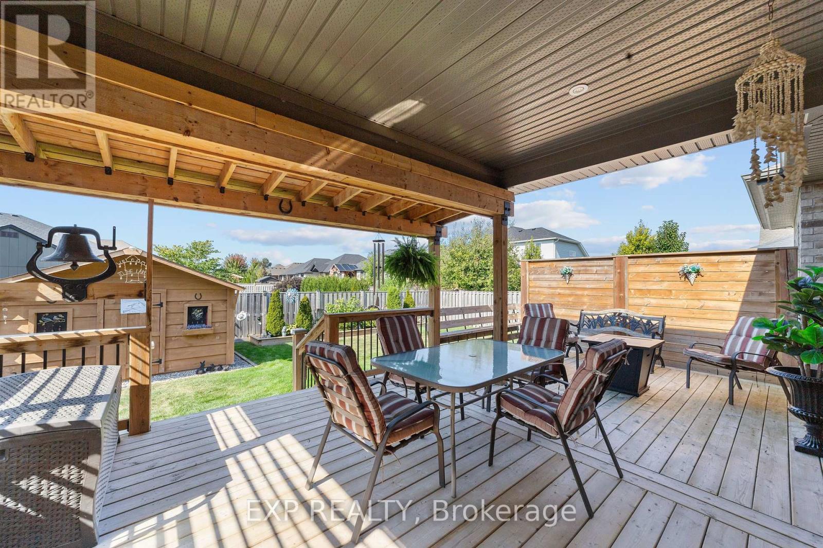 46 Collins Way, Strathroy-Caradoc, Ontario  N7G 0E5 - Photo 17 - X12420507
