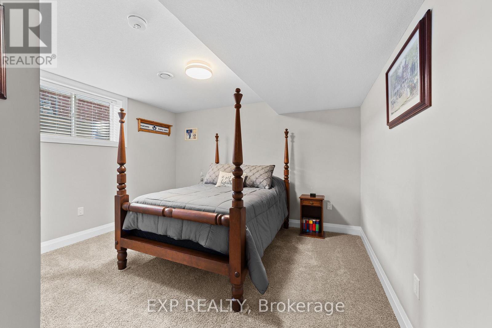 46 Collins Way, Strathroy-Caradoc, Ontario  N7G 0E5 - Photo 42 - X12420507