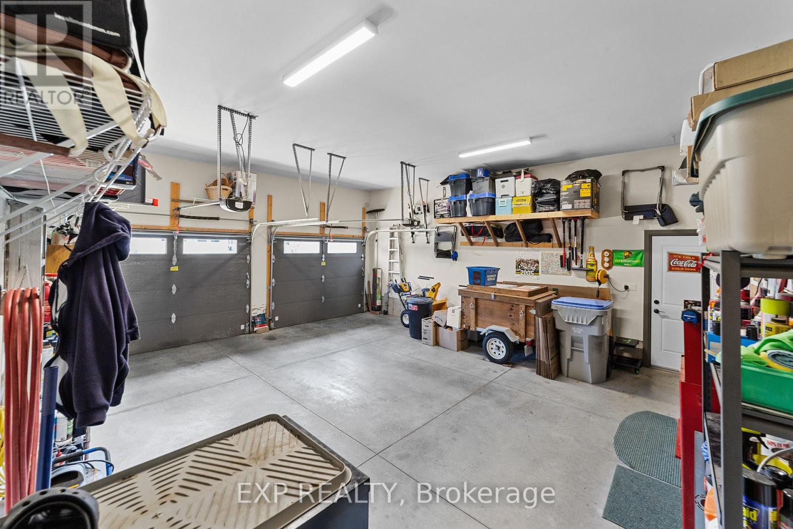 46 Collins Way, Strathroy-Caradoc, Ontario  N7G 0E5 - Photo 45 - X12420507