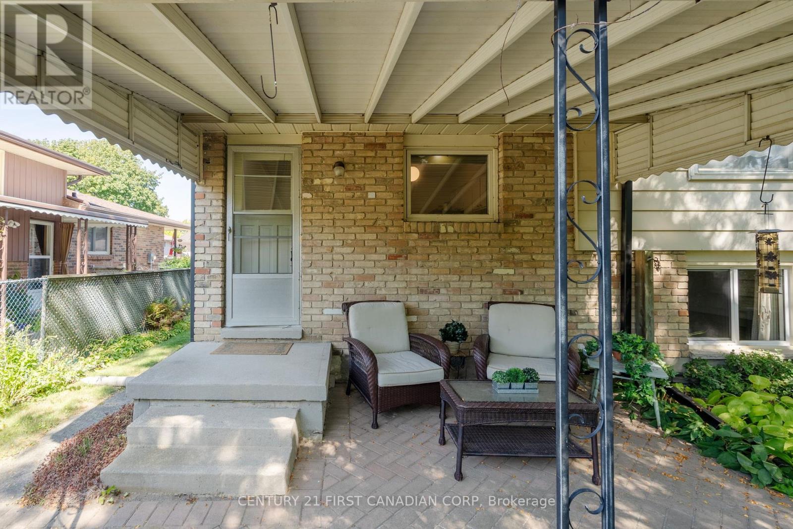 456 Maple Street, Strathroy-Caradoc, Ontario  N7G 3N1 - Photo 27 - X12420513
