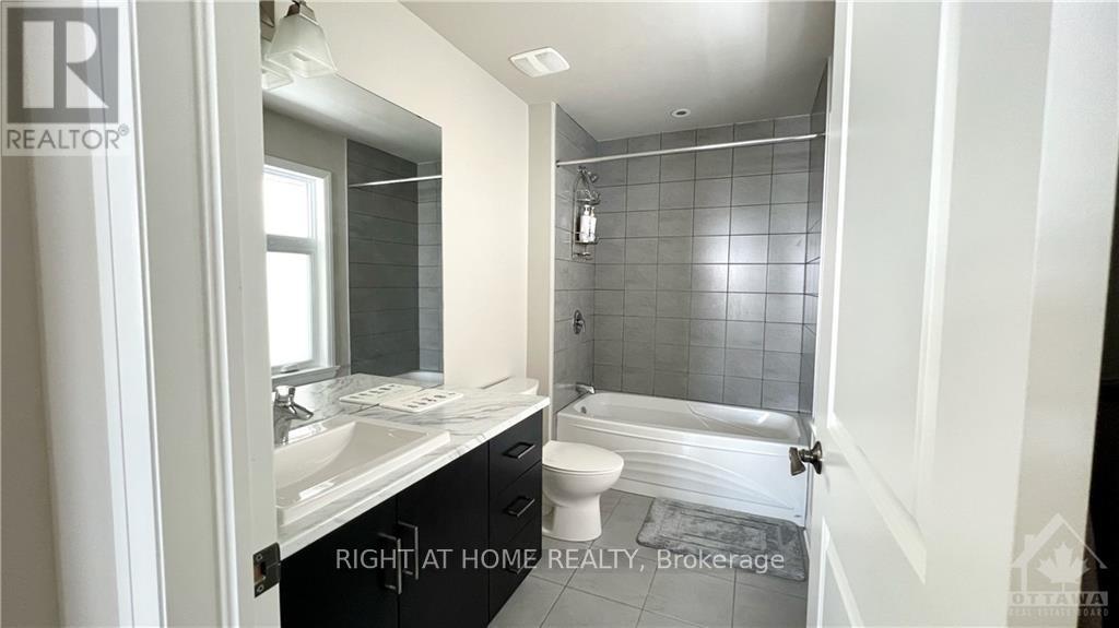 505 Breccia Heights, Ottawa, Ontario  K2T 0L6 - Photo 11 - X12420485