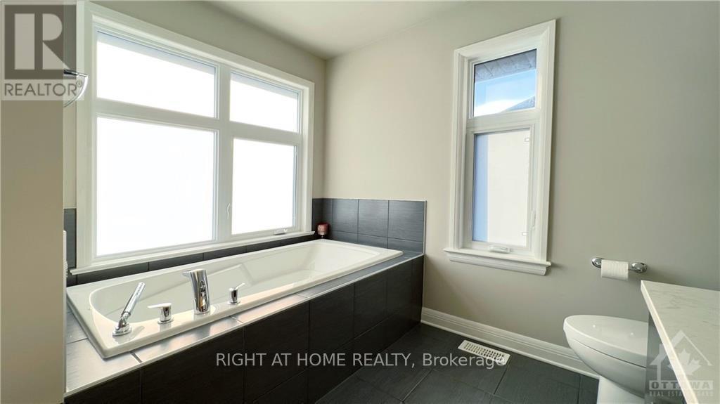 505 Breccia Heights, Ottawa, Ontario  K2T 0L6 - Photo 15 - X12420485