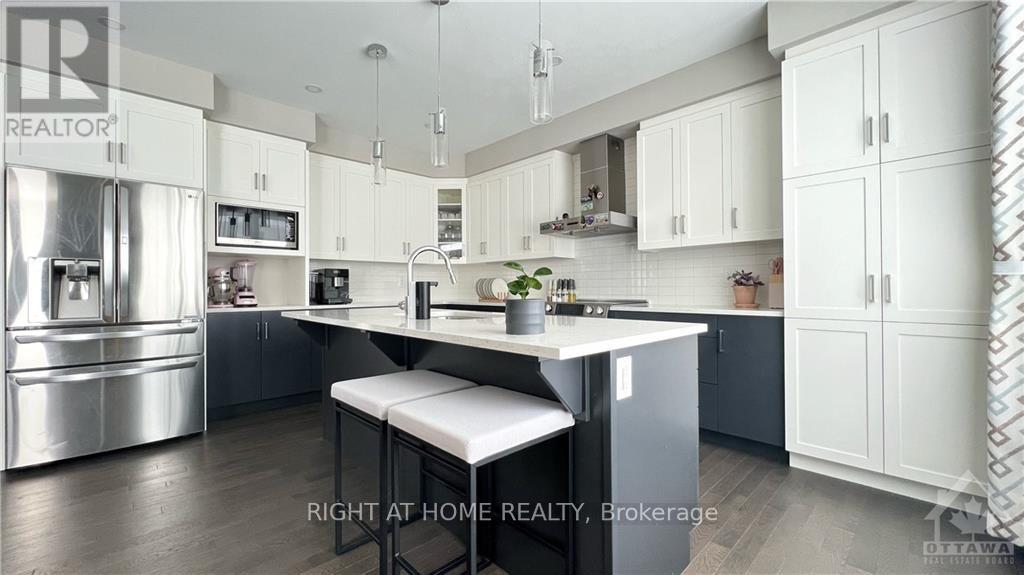 505 Breccia Heights, Ottawa, Ontario  K2T 0L6 - Photo 6 - X12420485