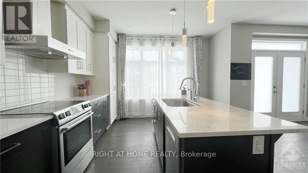 505 Breccia Heights, Ottawa, Ontario  K2T 0L6 - Photo 7 - X12420485