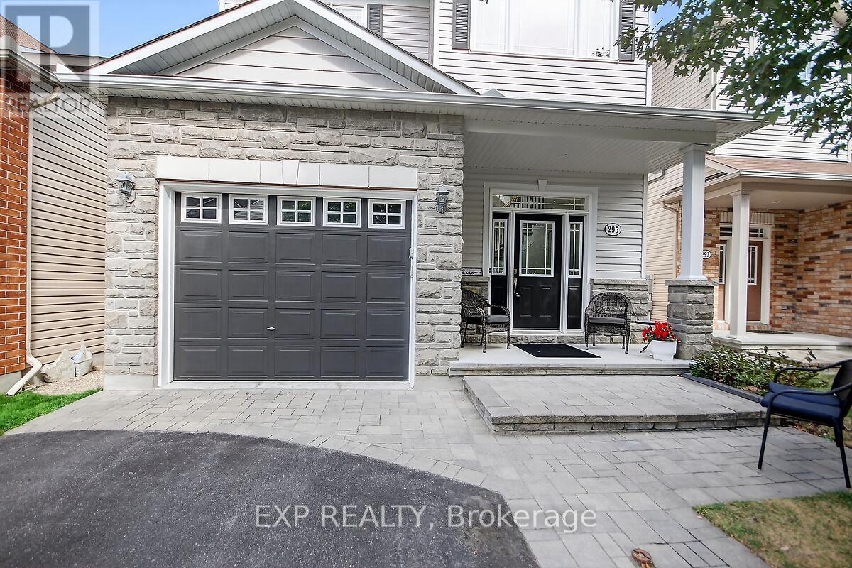 295 HARTHILL WAY, Ottawa, Ontario