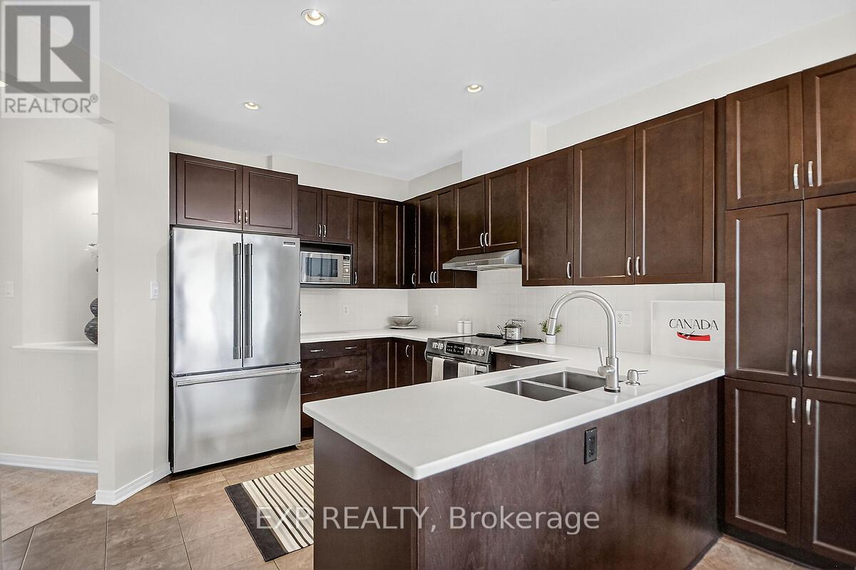 295 Harthill Way, Ottawa, Ontario  K2J 0P3 - Photo 15 - X12420515