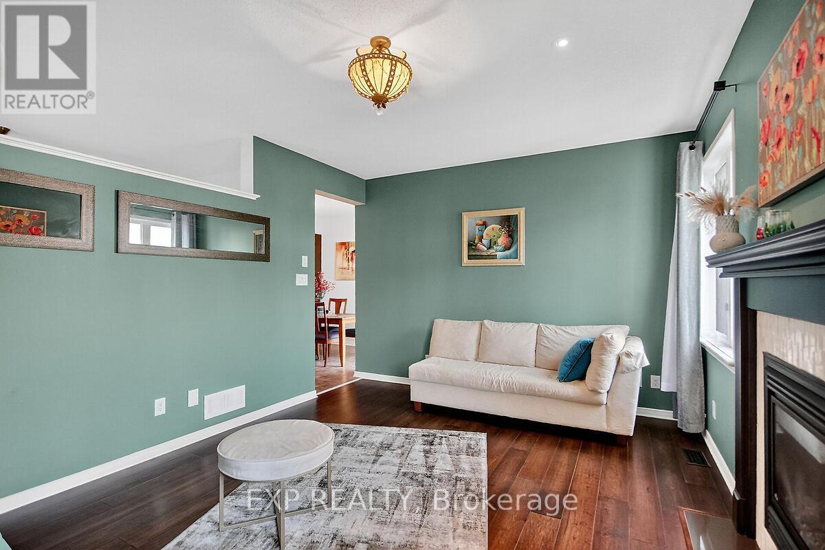295 Harthill Way, Ottawa, Ontario  K2J 0P3 - Photo 22 - X12420515