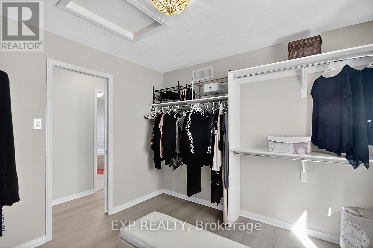 295 Harthill Way, Ottawa, Ontario  K2J 0P3 - Photo 33 - X12420515