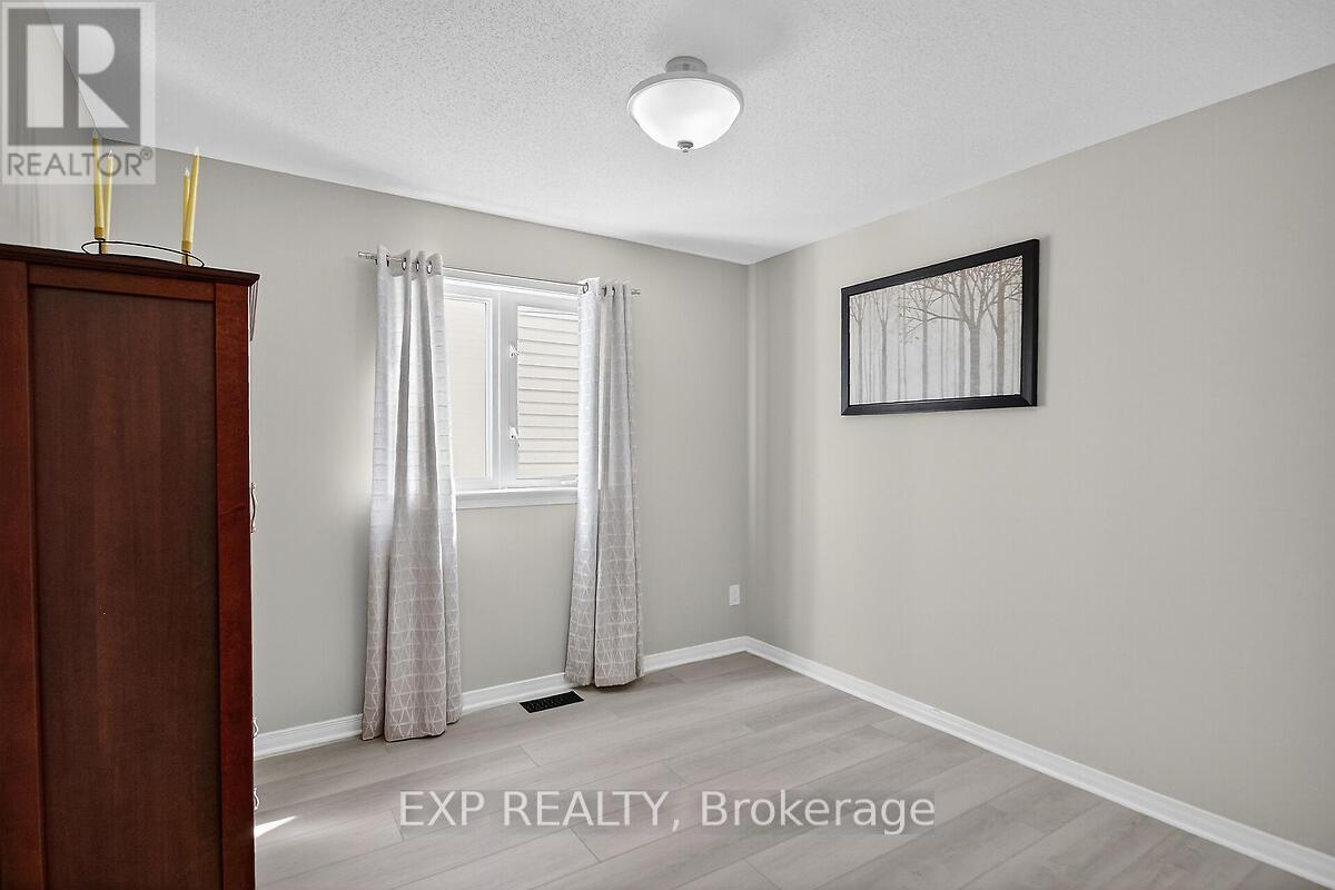 295 Harthill Way, Ottawa, Ontario  K2J 0P3 - Photo 38 - X12420515
