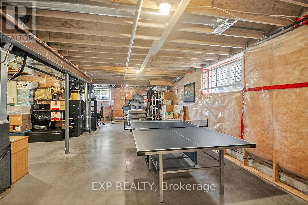 295 Harthill Way, Ottawa, Ontario  K2J 0P3 - Photo 43 - X12420515