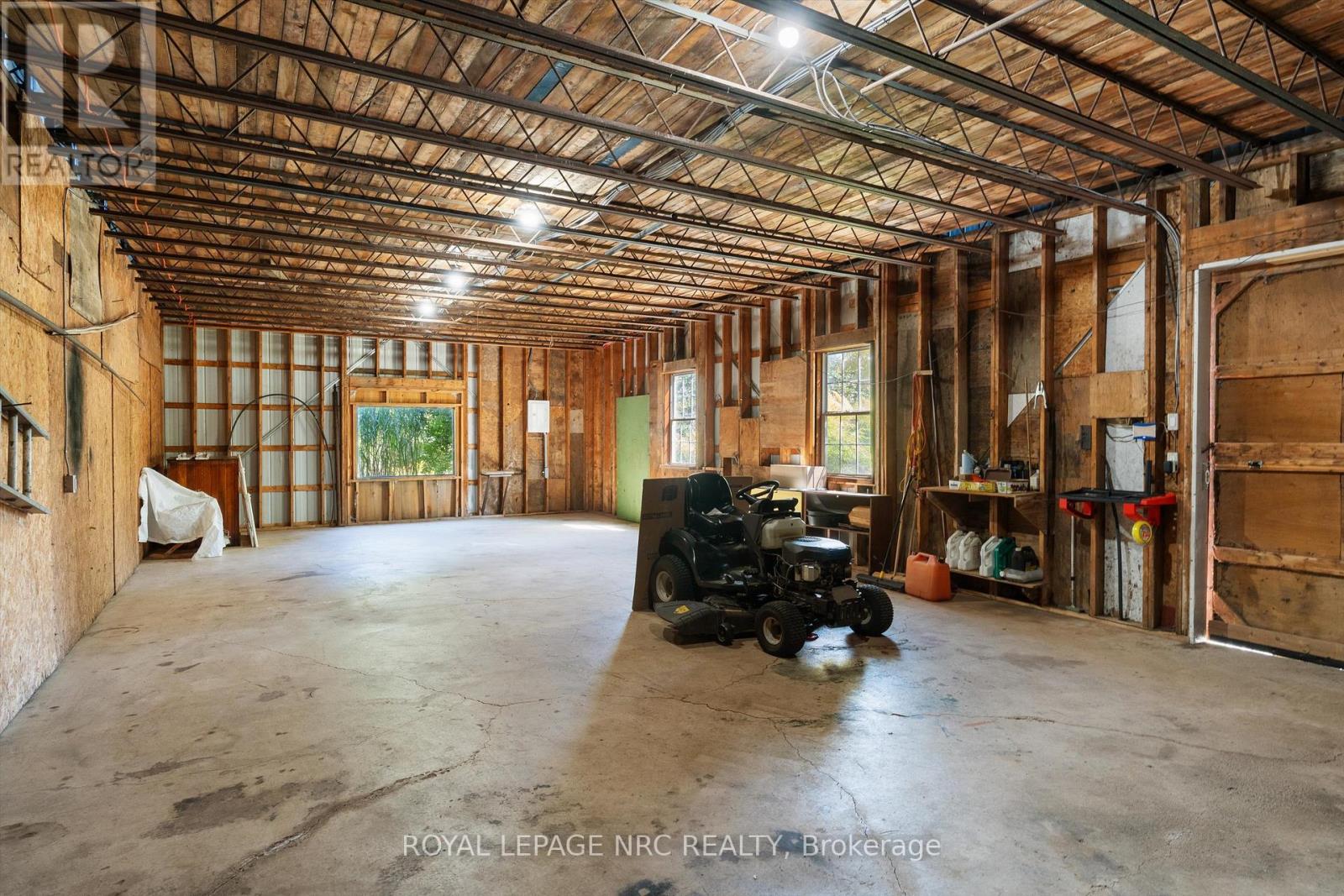 326 Lakeshore Road, Niagara-On-The-Lake, Ontario  L0S 1J0 - Photo 39 - X12420534