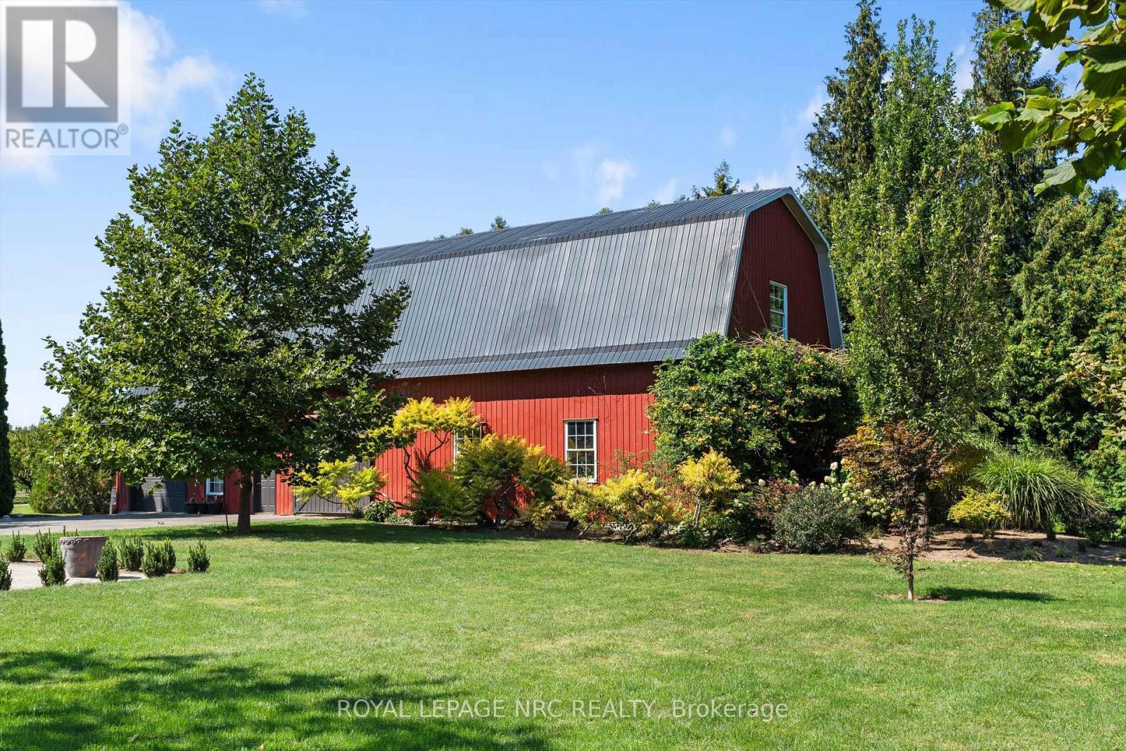 326 Lakeshore Road, Niagara-On-The-Lake, Ontario  L0S 1J0 - Photo 42 - X12420534