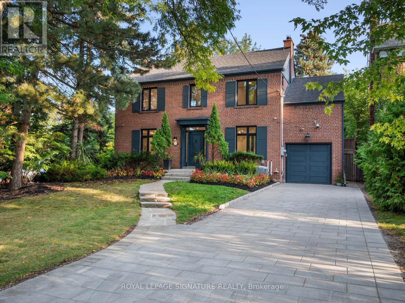 137 Cheltenham Avenue, Toronto, Ontario  M4N 1R1 - Photo 1 - C12420486