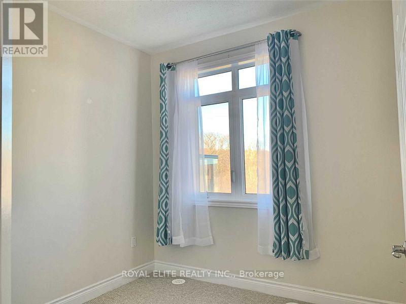 605 Marc Santi Boulevard, Vaughan, Ontario  L6A 4Z8 - Photo 12 - N12420527