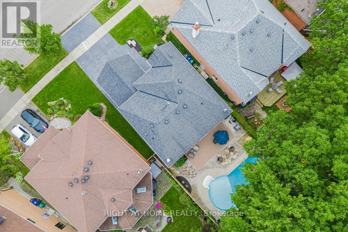 3655 Loyalist Drive, Mississauga, Ontario  L5L 4T6 - Photo 42 - W12420495