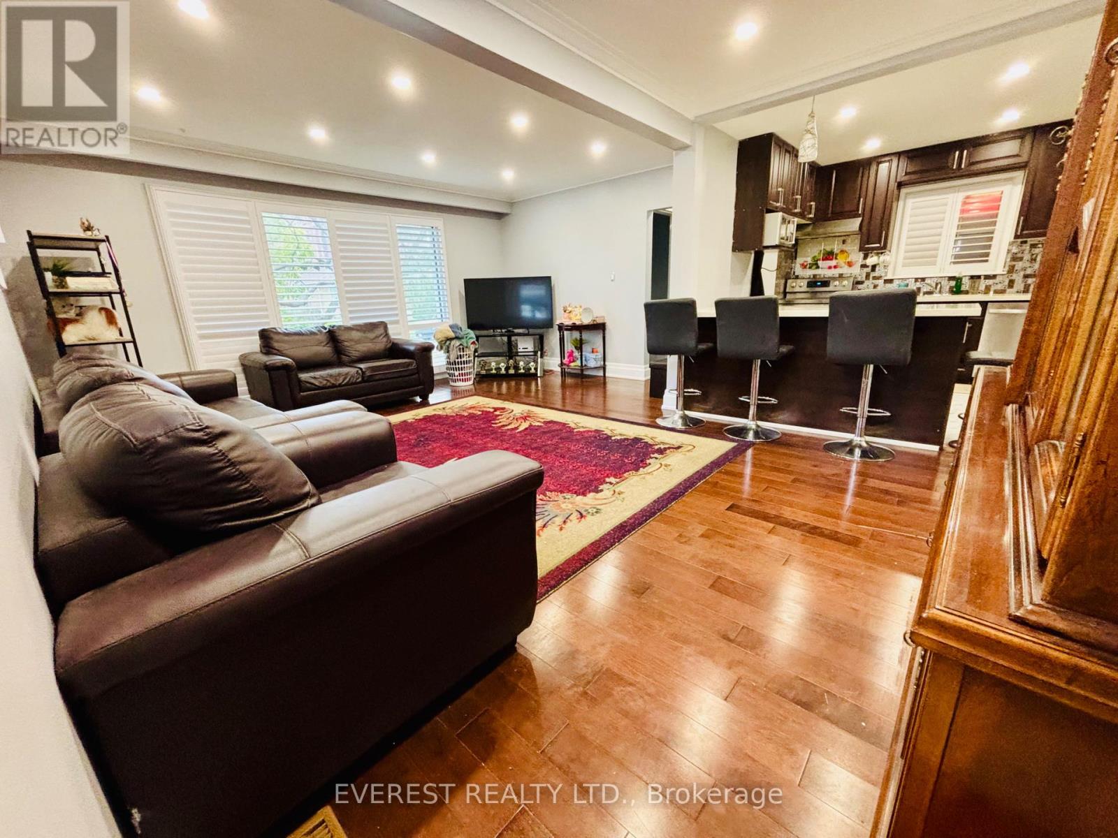 6 Maretta Avenue, Toronto, Ontario  M1K 3X7 - Photo 8 - E12420532