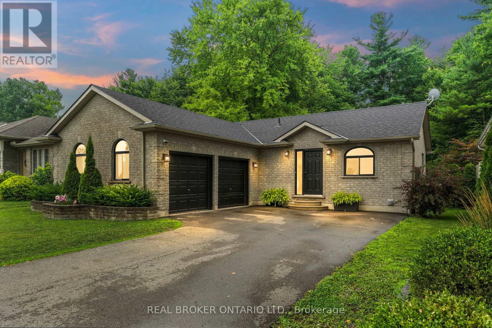 53 HAWTREY ROAD, Norfolk, Ontario
