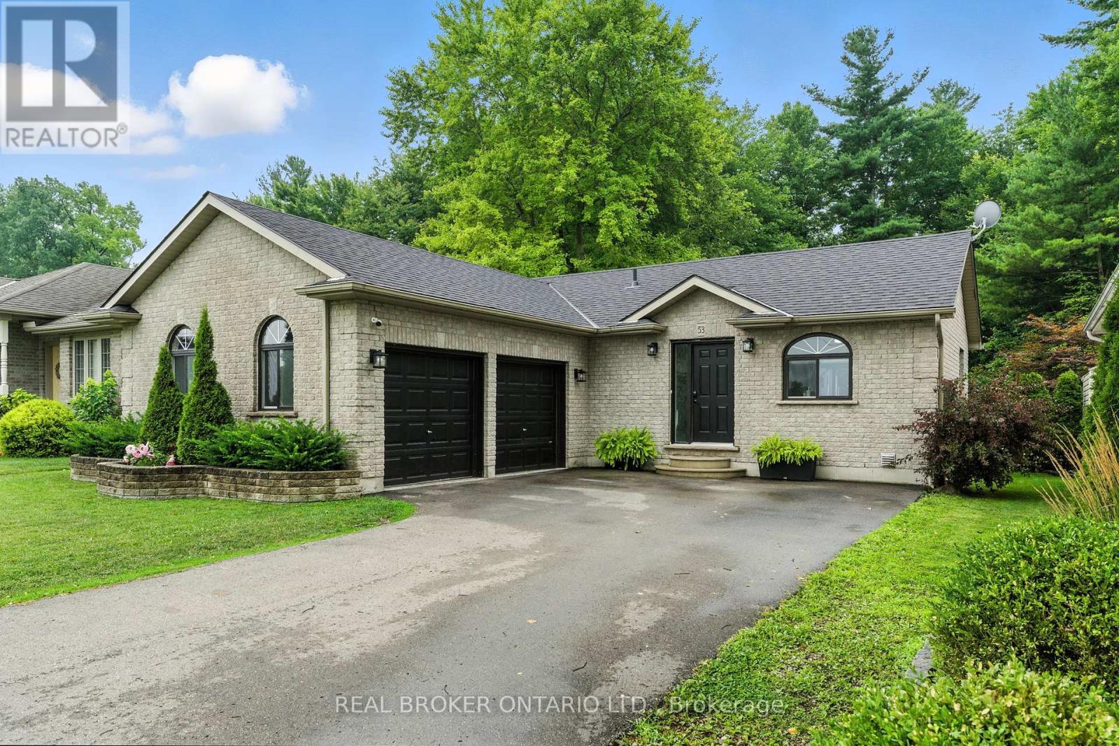 53 Hawtrey Road, Norfolk, Ontario  N4B 2W5 - Photo 3 - X12420523