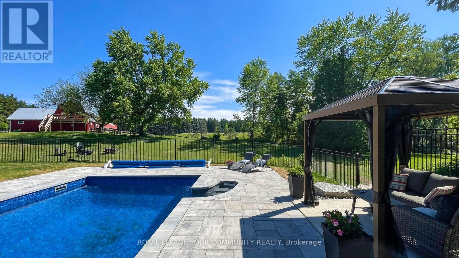 14574 Mccowan Road, Whitchurch-Stouffville, Ontario  L4A 4E6 - Photo 8 - N12420531