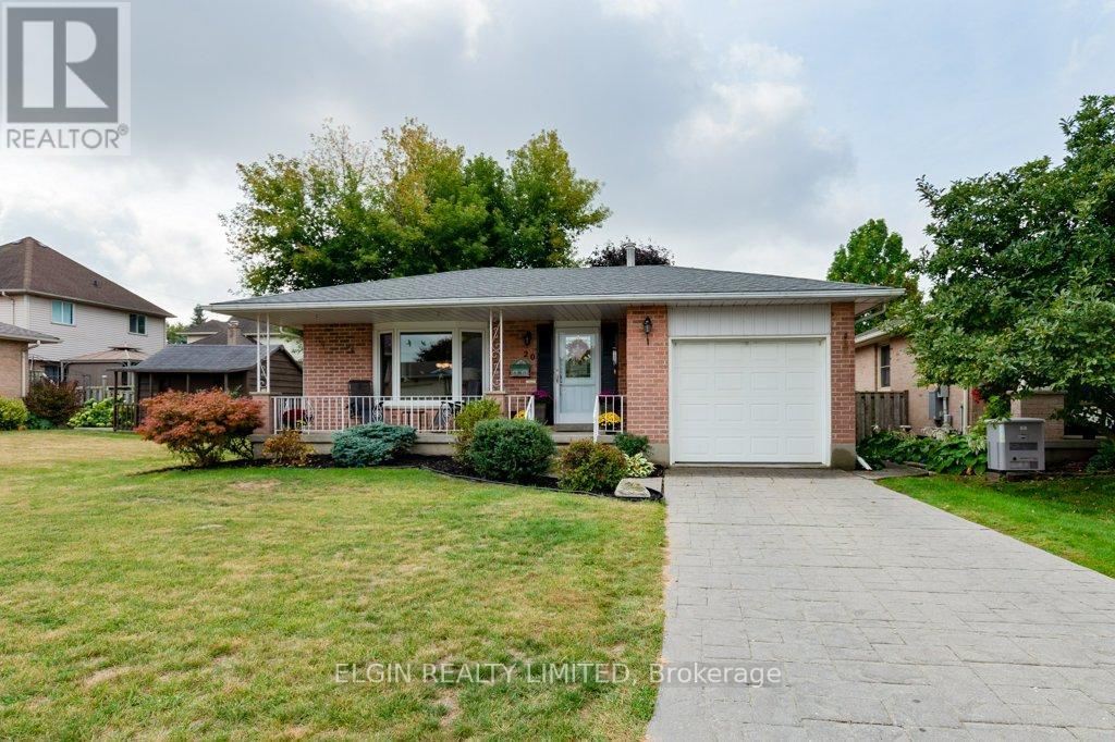 20 FARMINGTON DRIVE, St. Thomas, Ontario