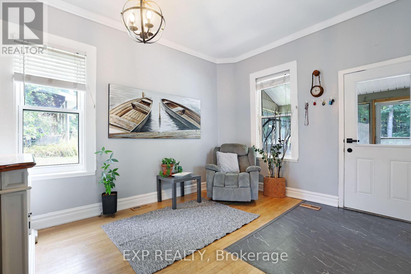 55 Division Street N, Mcnab/braeside, Ontario  K7S 3B9 - Photo 7 - X12420555