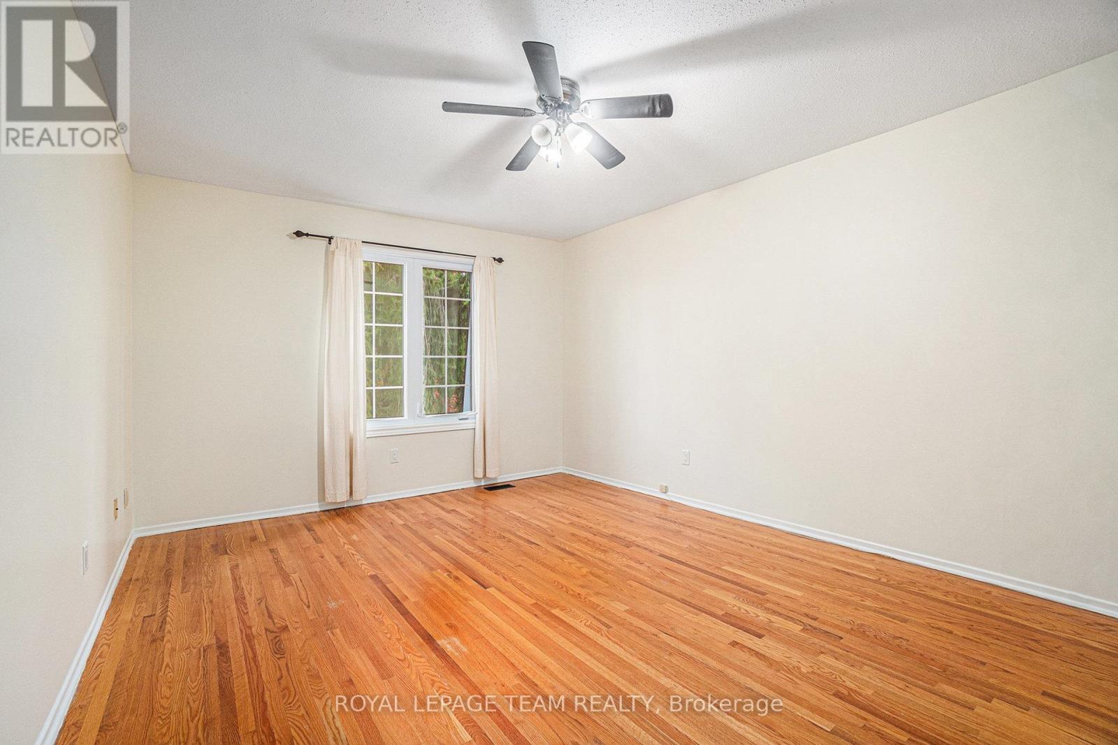 218 - 440 Kintyre Private, Ottawa, Ontario  K2C 3M9 - Photo 17 - X12420576
