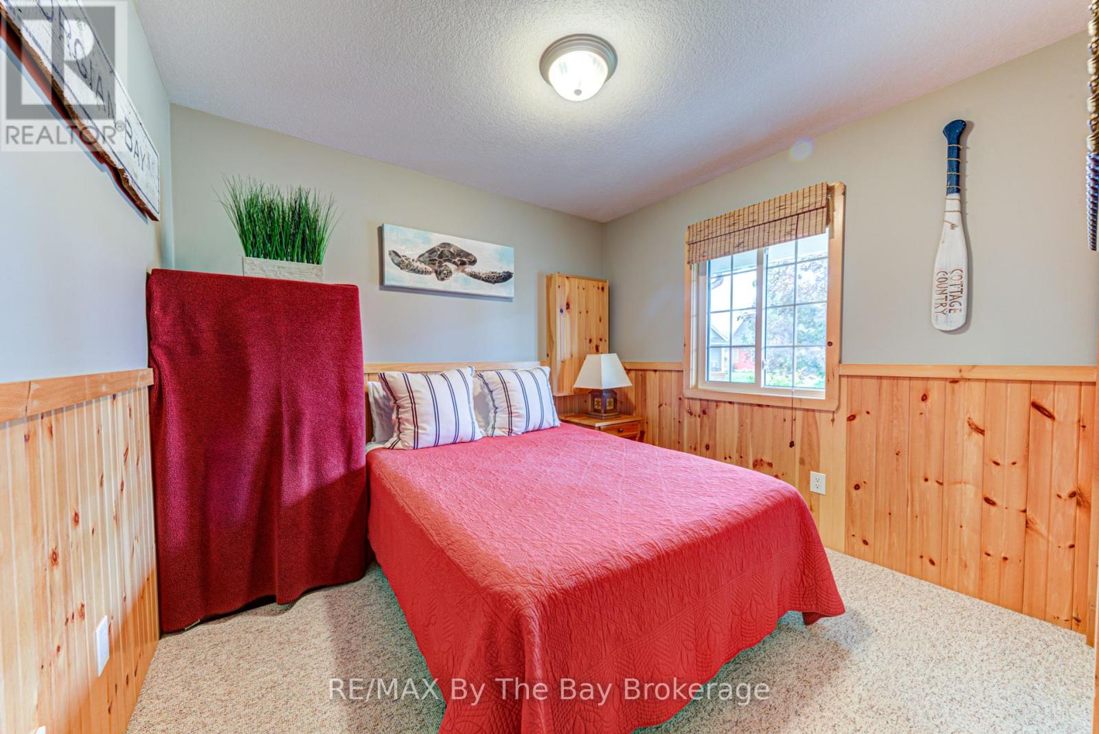 71 Madawaska Trail, Wasaga Beach, Ontario  L9Z 1X7 - Photo 16 - S12420550