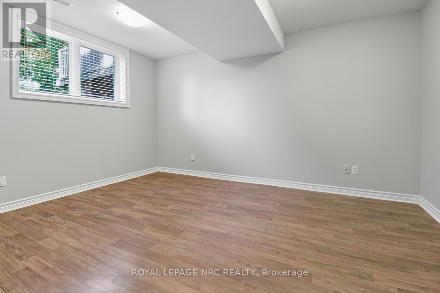 14 - 409 Niagara Street, St. Catharines, Ontario  L2M 4V9 - Photo 25 - X12420547