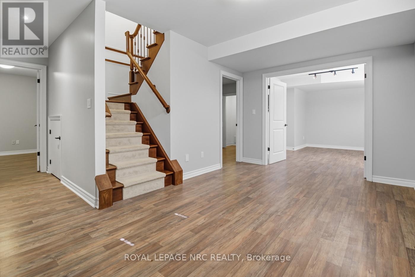 14 - 409 Niagara Street, St. Catharines, Ontario  L2M 4V9 - Photo 29 - X12420547