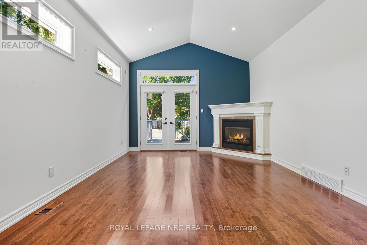 14 - 409 Niagara Street, St. Catharines, Ontario  L2M 4V9 - Photo 37 - X12420547